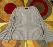 Grey Belle Sleeve Ribbed Crewneck Sweater Long Sleeve Women’s Medium