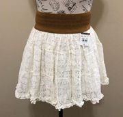 NEW  Women’s Large Lace Skater Skirt