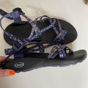 Chaco ZX2 Classic Sandals with toe loop Navy Blue size 10