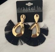 New Nicole Miller Gold & Black Fringe Boho Earrings