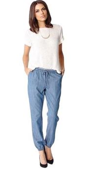 Life in Progress Cotton Blend Chambray Drawstring Joggers in Medium Wash