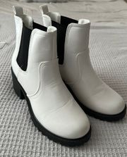 Forever21 White Ankle Chunky Boots 