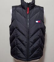 TommyHilfiger Y2k black puffer vest size medium