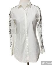 Ann Fontaine White Poplin Shirt Size 36 Black Embroidered Roses Lace Parisian