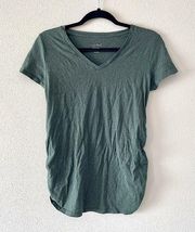 **EUC/LIKE NEW** ISABEL MATERNITY by Isabel & Ingrid HEATHERED OLIVE GREEN TEE