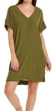 Olive Novel Shift Dress size Small