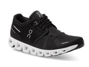On Running Cloud 5 Running Shoes in Black / White (59.98904)