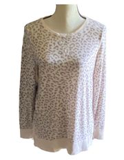 Super cute sweater, a pale pink cheetah print
