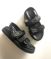 Universal Thread Quilted Platform Dad Sandals Black Size 5