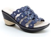 Jambu Romance Blue Sandals Size 6