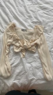 Long Sleeve Tie Front Crop Top