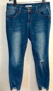 ROYALTY FOR ME Women’s Medium Wash Distressed High Rise Wanna Betta Butt Jeans