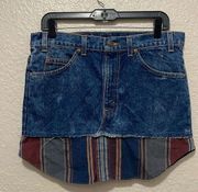 Levi’s Vintage Urban Renewal Denim Mini Skirt NWT Size 33 US 12