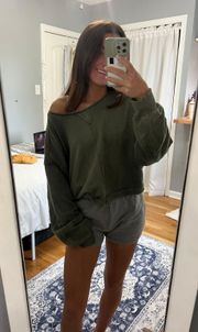 Sweatshirt