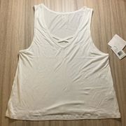 NWT Beyond Yoga Look Back Criss Cross Tank Size Small