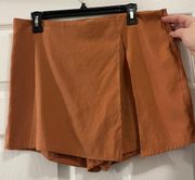 Boutique Envelope Skort 