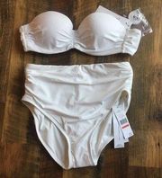 Carmen Marc Valvo white two pieces set