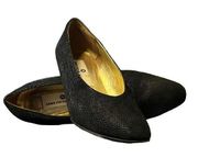 Saks Fifth Avenue black pumps size 8 Made in Italy