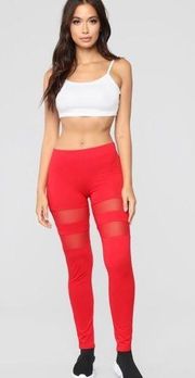 HEART & HIPS red leggings