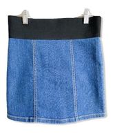 LF NWT  Carmar Pull On Denim Mini Skirt