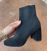 black heeled boots sz 6