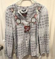 COMO No? By Biz Embroidered Gray Cotton Pintuck Peasant Top size Small