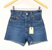 Levi’s Ribcage Shorts