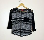 Striped Cropped Casual Top Size M VGUC