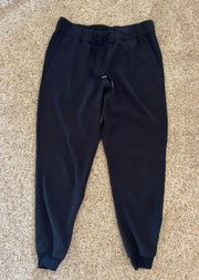 Lululemon On The Fly Jogger