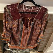 Miss Me Bohemian Oranges & Reds Blouse Crochet Detail size Medium