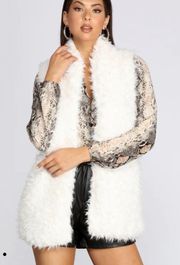 Feeling Frisky Fur Vest White