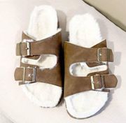 New NB Arizona Style Double Buckle Plush Sandal Size 9