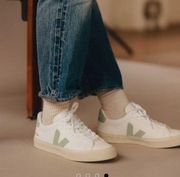 VEJA Sneaker