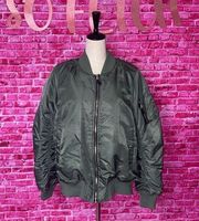 Steve Madden size XL green‎ satin bomber jacket