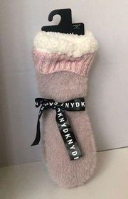 DKNY Faux Fur Violet Ice Slipper Socks Sz S-M NEW