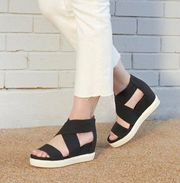 ✨ Dr. Scholl's
Skips Platform Wedge Sandal✨