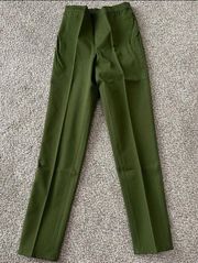 Women’s Size 0T  Green Slim Tall Pull On Pants