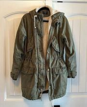 Abercrombie & Fitch sherpa lined coat - size Medium