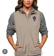 ‘NC State Full-Zip Vest in Heather’