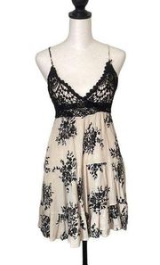 Paper Crane Womens Fit & Flare Dress Lined Floral Lace Rayon Black Beige Medium