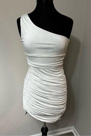 Forever21 White Ruche Bodycon Dress in Size Large