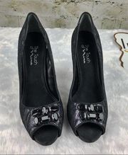 The  Black Lace and Silver Heels 11M