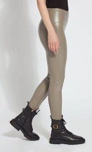 Lysse NWT taupe faux leather 4-way stretch leggings- Sz S C19