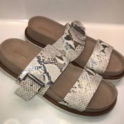 NWT Clarks Women’s Orianna Sun Leather Snake Print Strappy Wedge Sandals