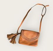 Francesca’s tan faux leather cross body purse with removable strap. #purse