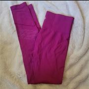 Tek Gear Pink Berry Seamless 7/8 High-Waisted Women's Leggings Size Medium