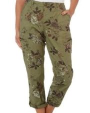 Democracy Size 10 Green Floral Convertible Utility Cropped Capris