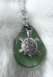 Beach Glass Turtle On 18”  Stamped Chain New No Flaws