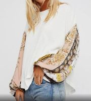 White Balloon Sleeve Printed Sweater