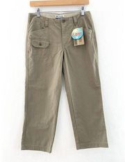 NEW Columbia Women's Khaki Green Capri Pants size 2 Hiking Hunting Outdoor